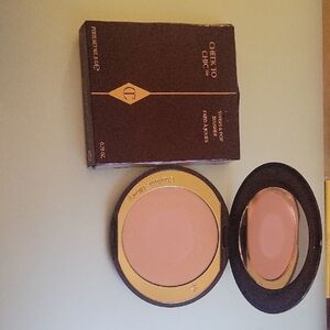 Charlotte Tilbury Cheek to Chic Blush